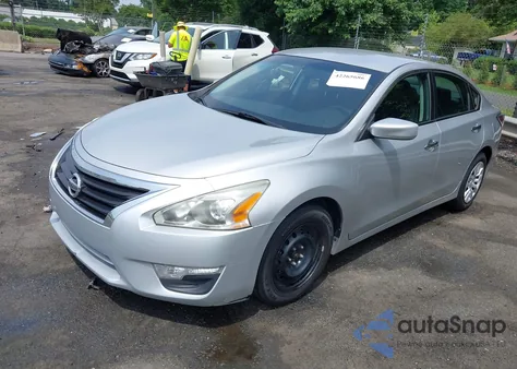 2014 Nissan Altima 2.5/2.5 S/2.5 Sl/2.5 Sv from USA, damaged, VIN 1N4AL3AP2EN350979